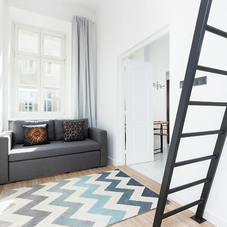 Apartment Aleje Jerozolimskie 85 By Noclegi Renters Варшава Екстер'єр фото